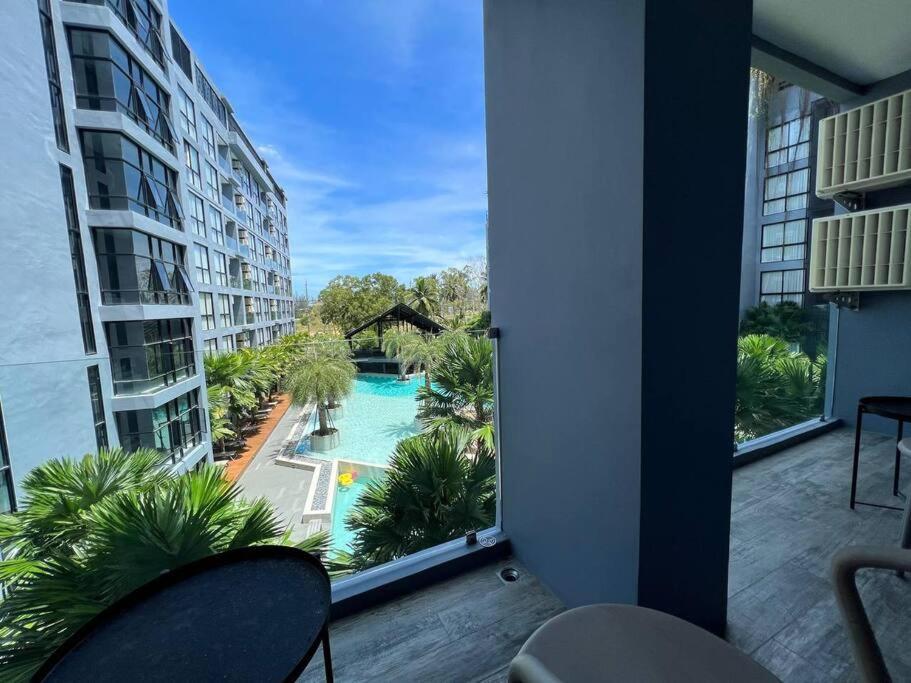Citygate By Villacarte Pantai Kamala Bagian luar foto